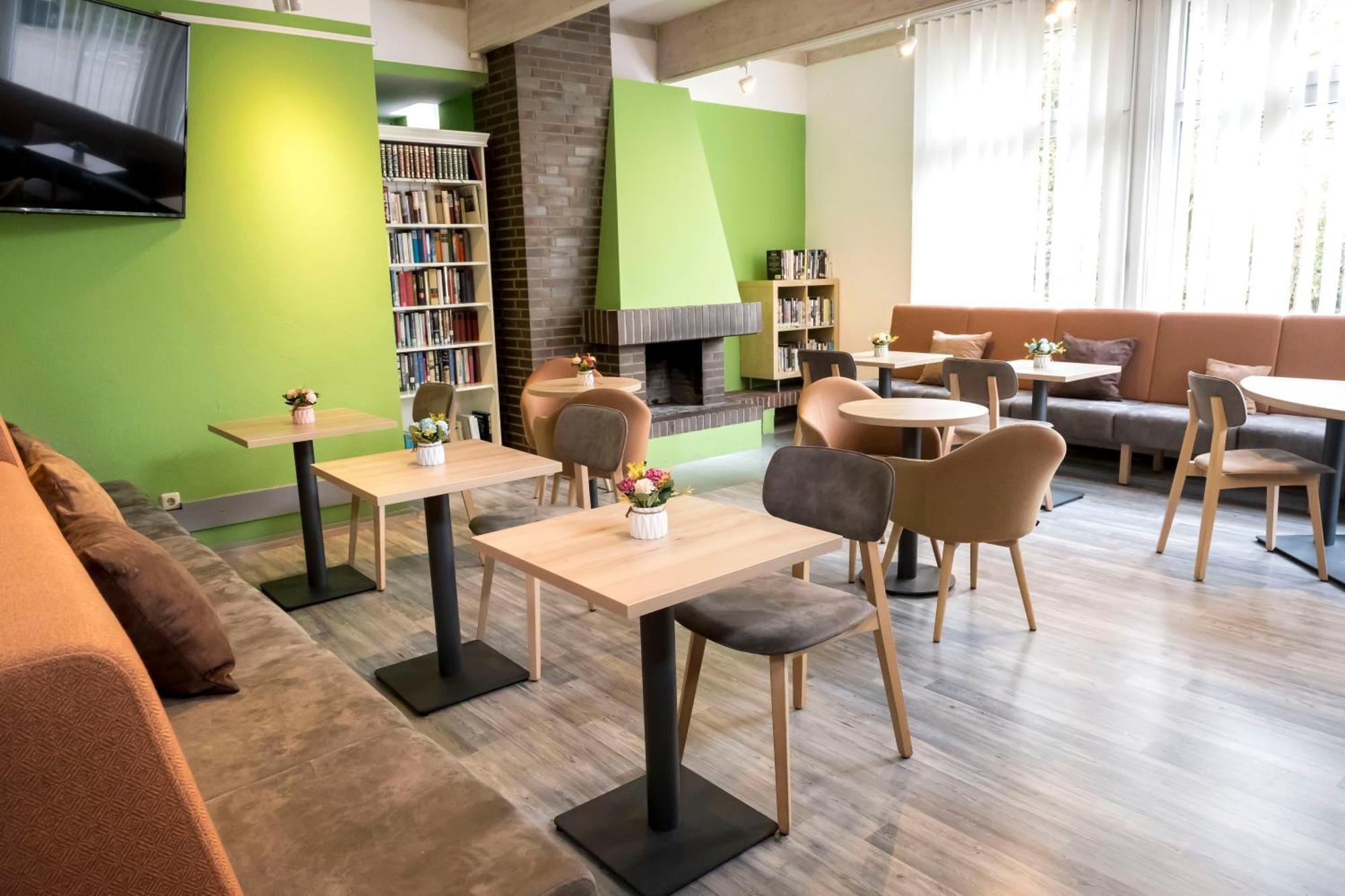Jugendherberge Hamburg Horner Rennbahn Bagian luar foto