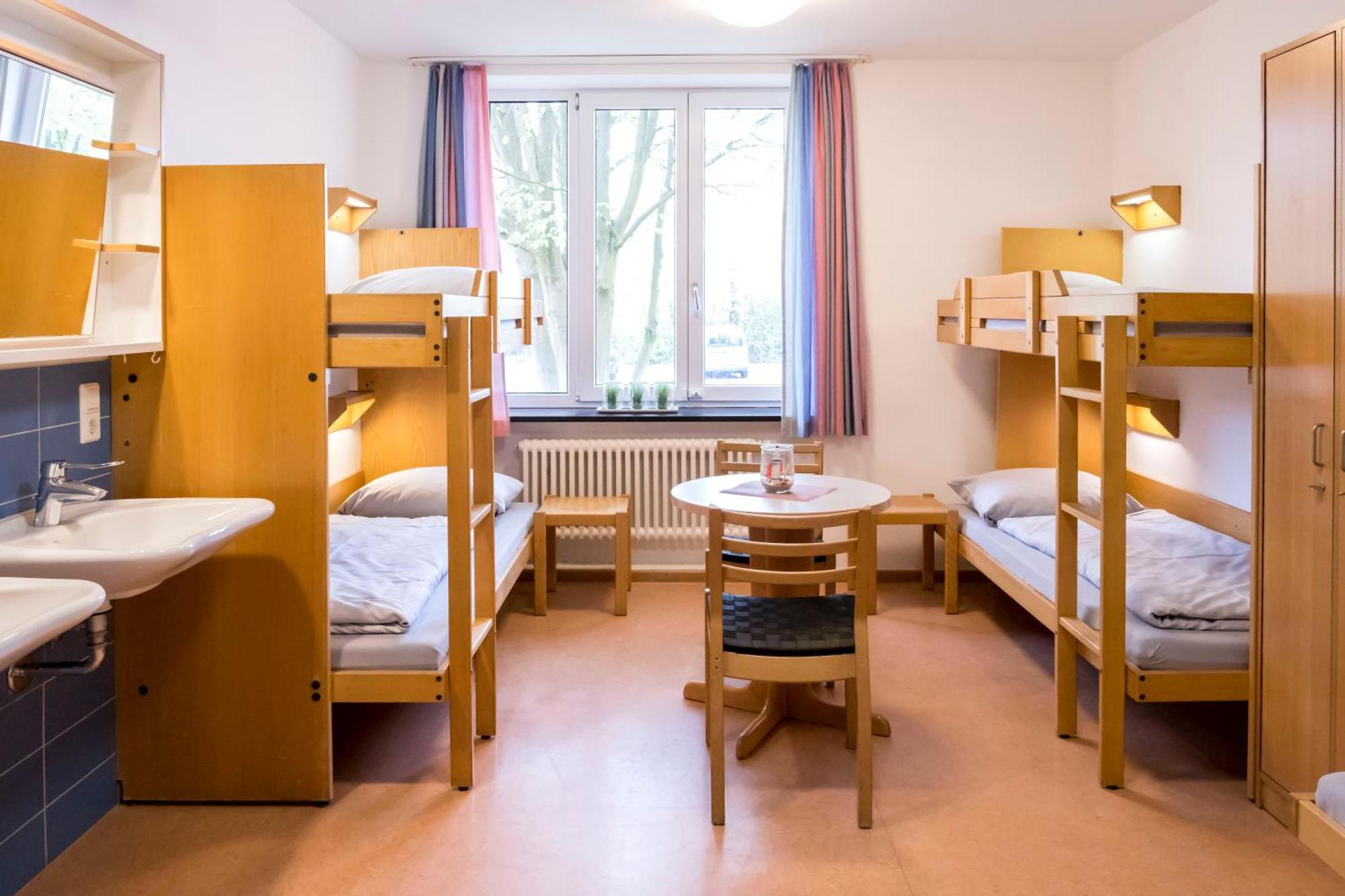 Jugendherberge Hamburg Horner Rennbahn Bagian luar foto